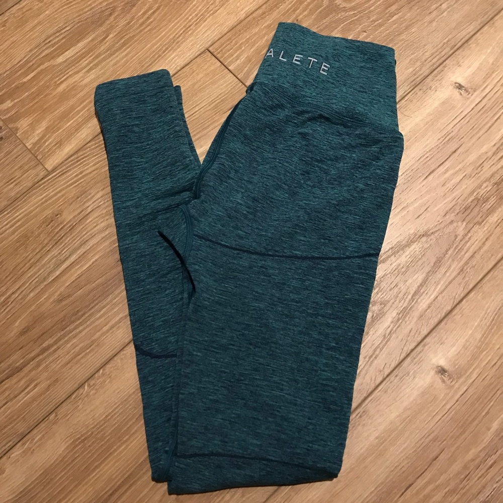 TRADE: Dress Blue for Crushed Violet Revivals!!